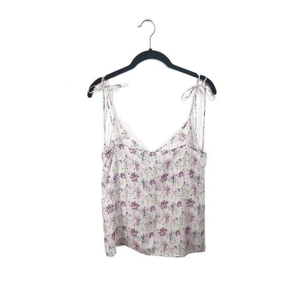 Natural silk floral lace top with buttons - Picture 6 of 7